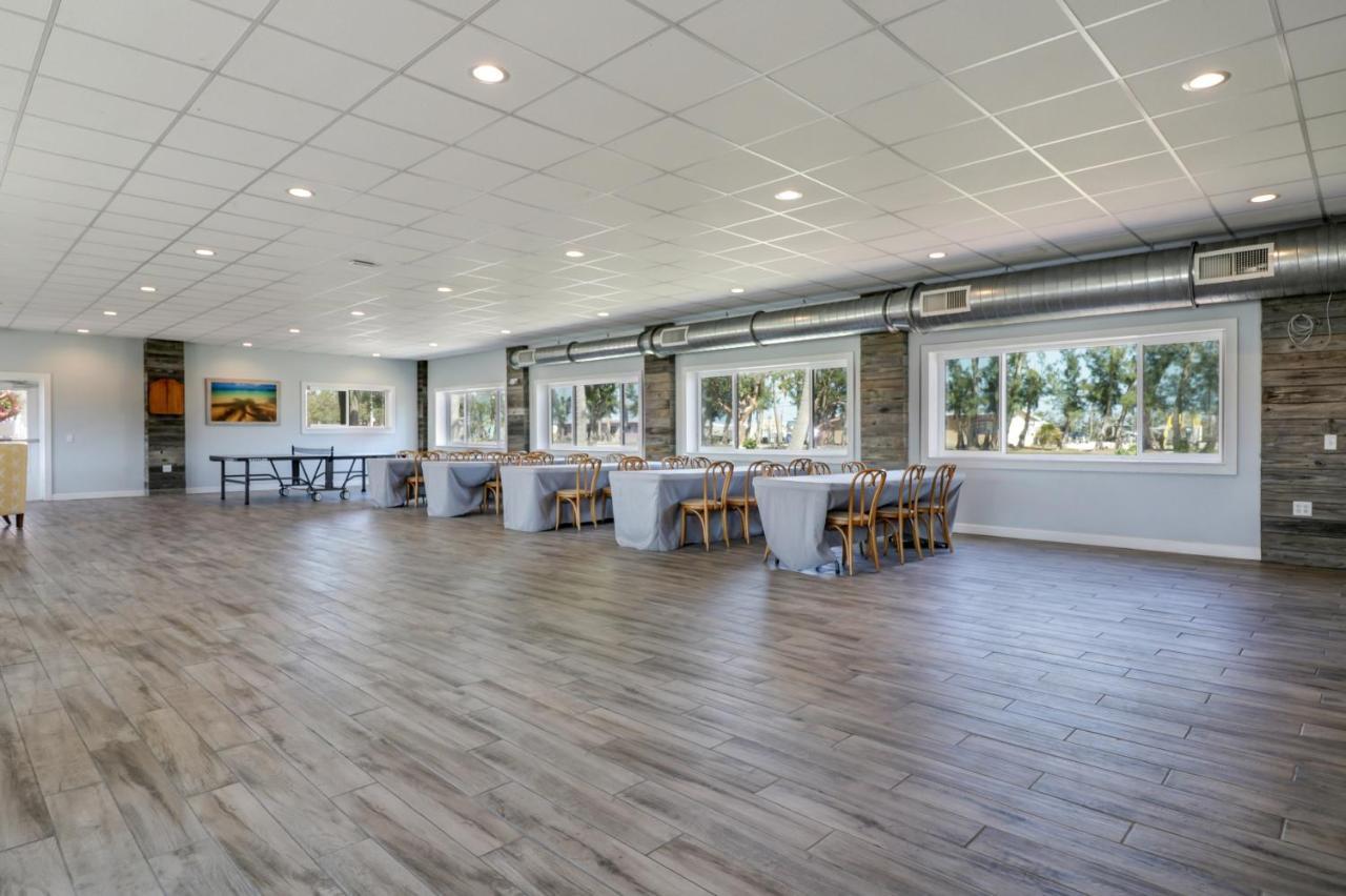 Fiesta Key Rv Resort Standard Room 1 Layton Exteriér fotografie